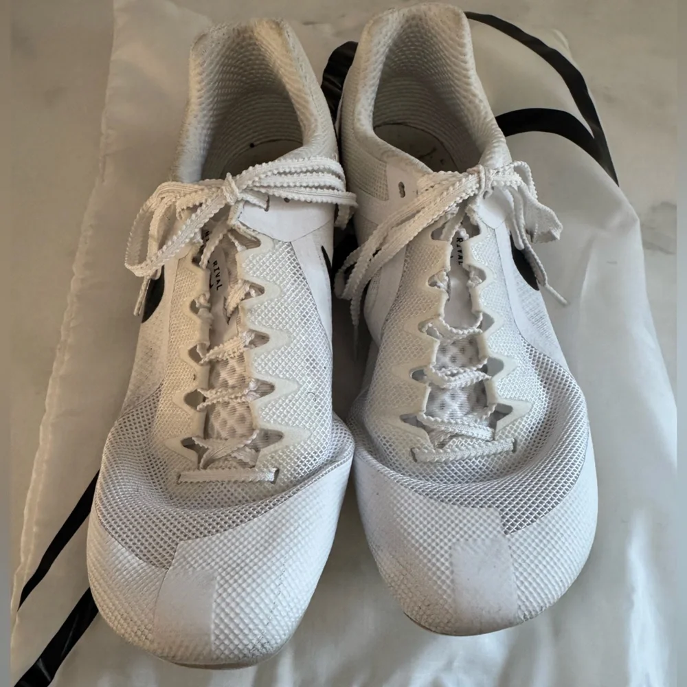 Nike White & Black Track Spikes Mens 10.5